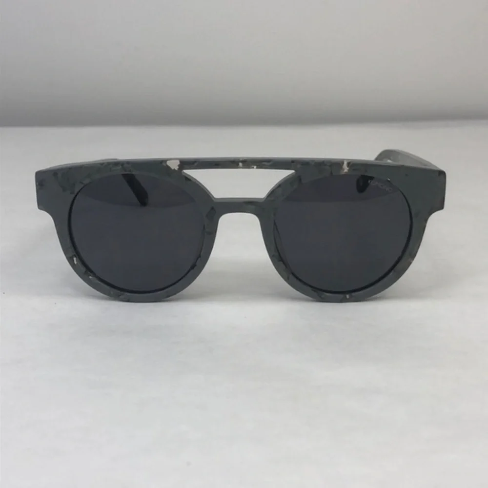 KOMONO Dreyfuss Concrete Sunglasses NEW grey gray UV400